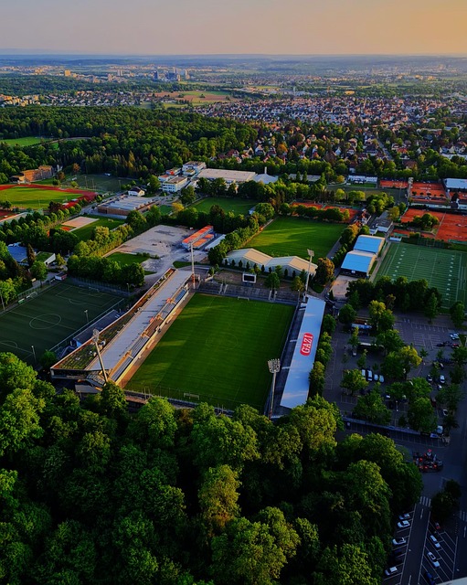 TA：巴萨出售内马尔所挣的钱本可用来改善财务，却被挥霍一空